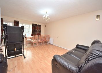 2 Bedroom Semi-detached house for rent