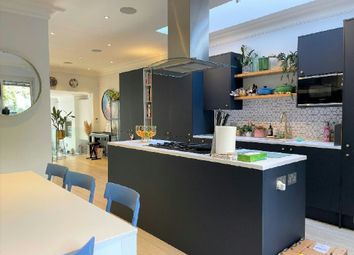 Thumbnail Terraced house for sale in Harberton Road, London