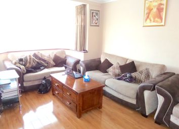 4 Bedroom Semi-detached house for rent