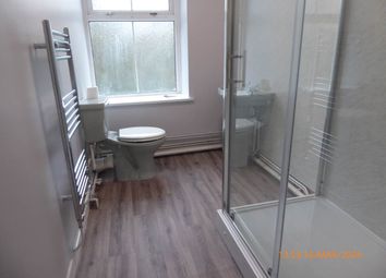 Thumbnail Flat to rent in Emlyn Terrace, Carmarthen