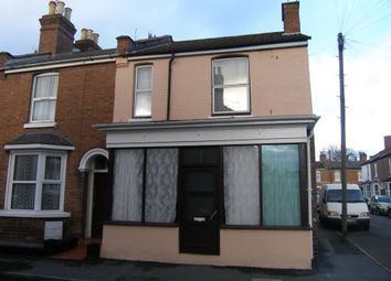 5 Bedroom End terrace house for rent