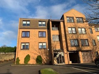 2 Bedrooms Flat for sale in Elvan Court, Motherwell ML1