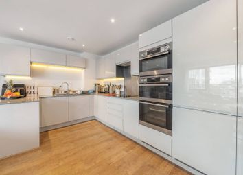Thumbnail 2 bedroom flat to rent in Osiers Road, Wandsworth Town, London