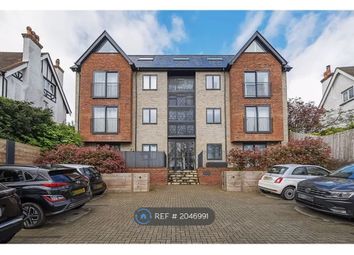 Thumbnail Flat to rent in The Drive, Coulsdon