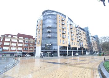 Thumbnail Flat for sale in 57 Queens Dock Avenue, City Centre, Hull