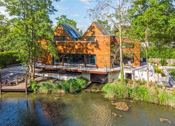 Thumbnail Detached house for sale in Boulters Lock Island, Maidenhead