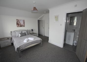 Find 1 Bedroom Properties To Rent In Uxbridge Zoopla