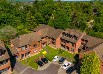 Thumbnail 2 bed flat for sale in Snells Wood Court, Little Chalfont, Amersham