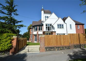 Thumbnail Flat to rent in Porchester House, 69 Croham Road, South Croydon