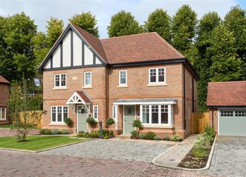 Thumbnail 3 bed semi-detached house for sale in Roseacre, Banstead