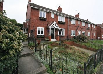 3 Bedrooms Semi-detached house for sale in St. Augustines Crescent, Chesterfield S40