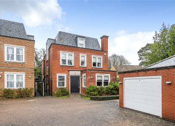 Thumbnail Detached house for sale in Barnet Road, Arkley, Hertfordshire