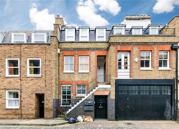 Thumbnail Flat to rent in Weymouth Mews, Marylebone, London