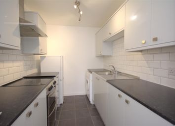 Thumbnail 1 bed flat to rent in Colwyn Road, Northampton