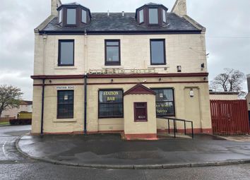 Thumbnail Pub/bar for sale in Station Road, Leven