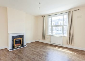 2 Bedrooms Maisonette to rent in High Street, Thornton Heath CR7