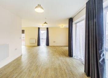 Thumbnail Flat to rent in Green Oak House, Ark Avenue, Borehamwood