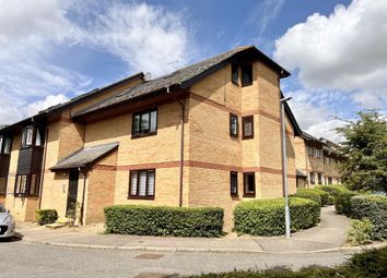 Thumbnail Flat to rent in Cavendish Gardens, St. Margarets Road, Chelmsford