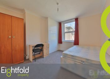 Thumbnail 2 bed flat to rent in Franklin Road, Brighton