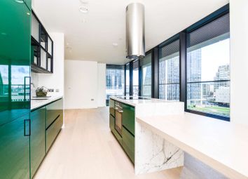 Thumbnail Flat for sale in Bagshaw Building, Wardian, Canary Wharf, London
