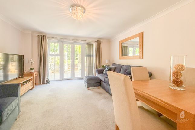 21, Morshead Drive, Bracknell photo 3