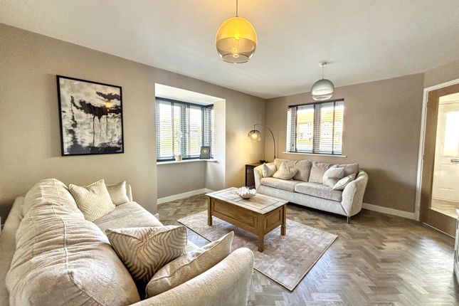 1, Daffodil Gardens, Cramlington photo 4
