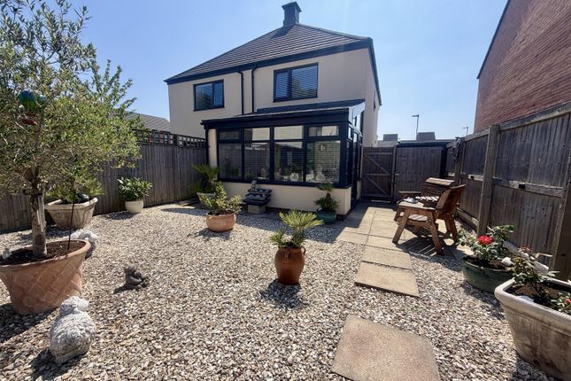 10, Church Street, Castleford photo 2