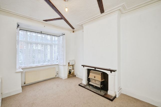 535, Warwick Road, Birmingham photo 2