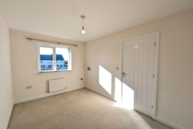 27 Red Cove Close Bedroom 2