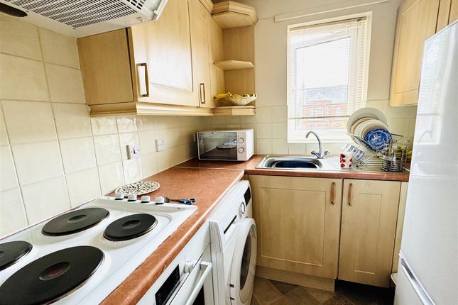 231A, Cauldwell Hall Road, Ipswich photo 5