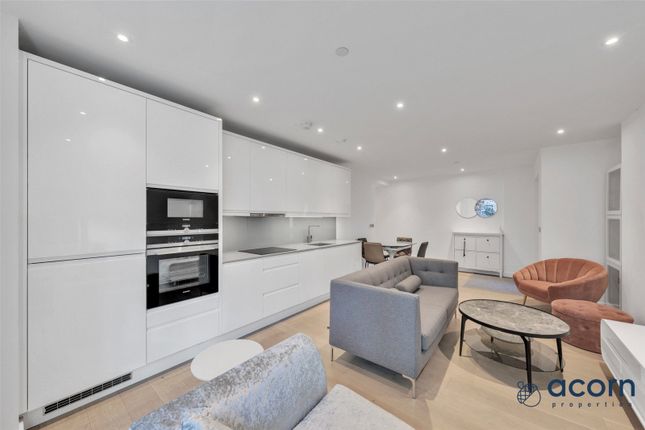 2-bed maisonette on 41, Lismore Boulevard, Colindale, £435,000