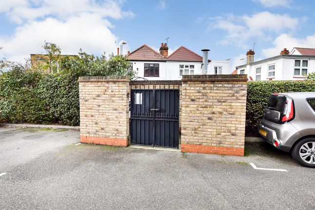 Flat for sale in High Road, Benfleet