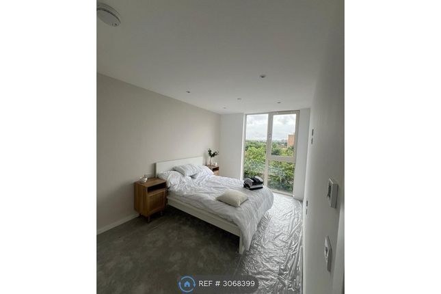 Super Luxury One Bed Apartment, Astra House Arklow Road, London photo 4