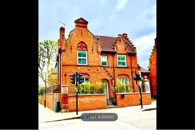 Thumbnail Detached house to rent in Latchmere Road, London
