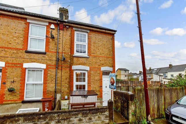 Thumbnail End terrace house to rent in Kings Road, Chatham