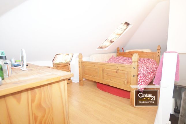 54a,, Swift Gardens, SOUTHAMPTON photo 4