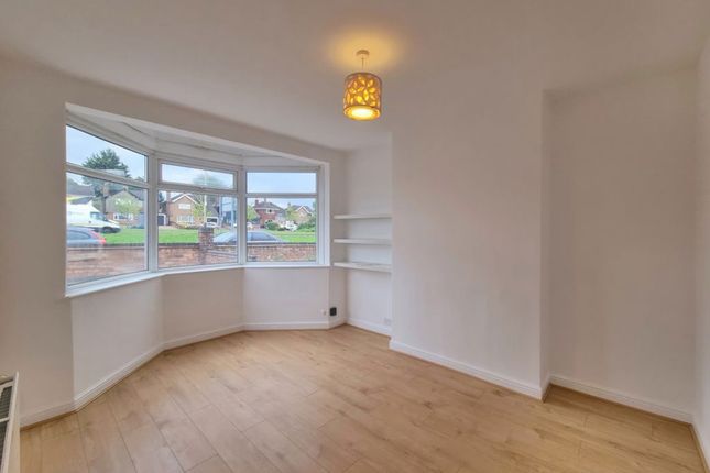 23, Asquith Boulevard, Leicester photo 4