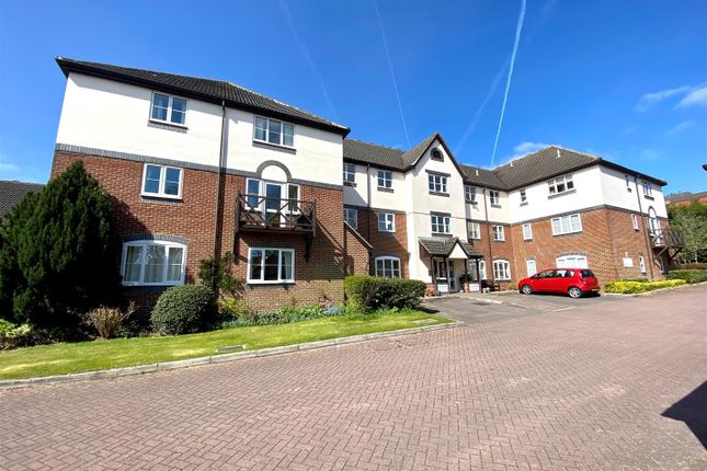 Thumbnail Flat for sale in Henrietta Court, Old Town, Swindon