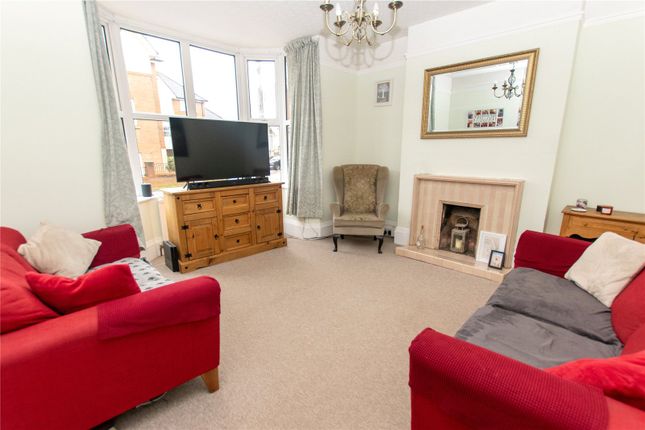 Thumbnail Semi-detached house for sale in Hockliffe Road, Leighton Buzzard, Beds