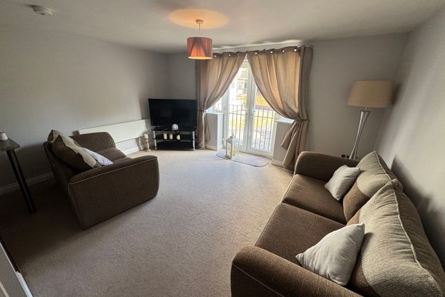 12 Robertson House, Claymond Court, Stockton-on-Tees photo 3