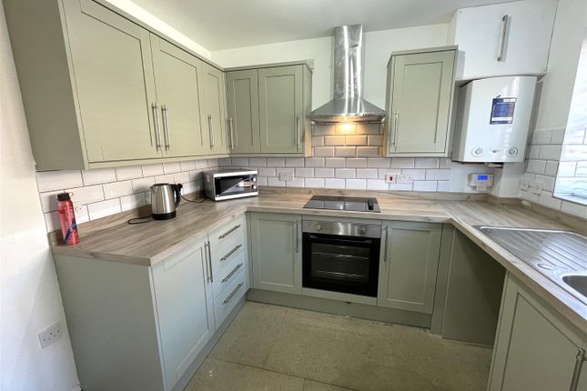 42, Penfolds Place, West Sussex photo 2