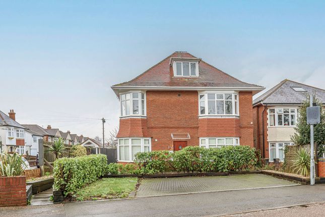 1-bed flat on Flat 3, 47, Heron Court Road, Bournemouth, £170,000