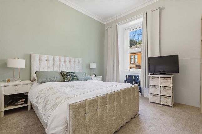 2, Smollett Street, Alexandria photo 3
