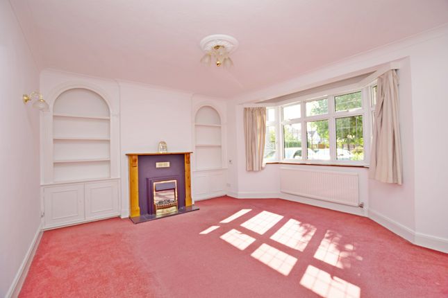 Fieldway, Thorndene Avenue, Bognor Regis photo 4