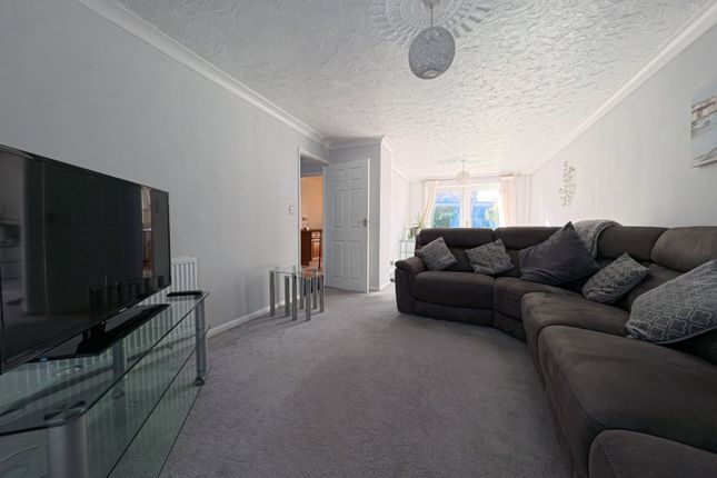 Calder Road, Poole photo 4