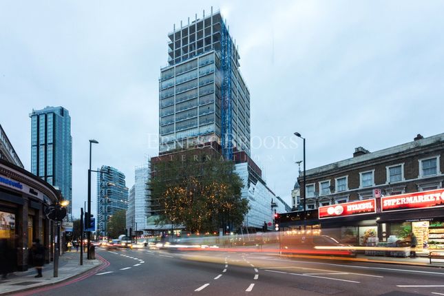 Thumbnail Flat for sale in The Arc, 225 City Road, London