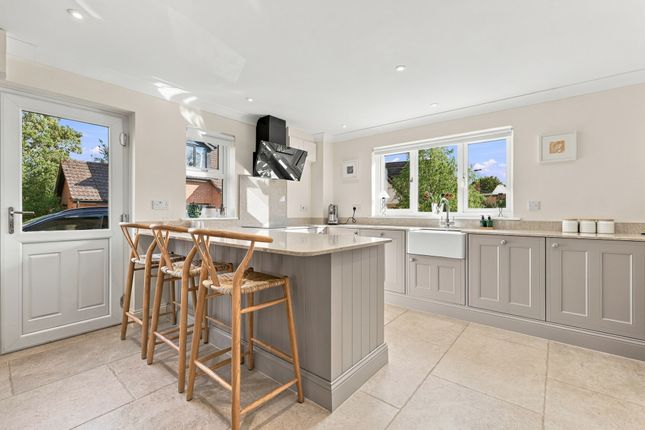 6, Riverside Walk, Newmarket photo 3
