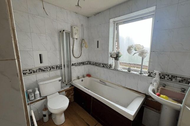 85, Stone Barn Lane Runcorn photo 5