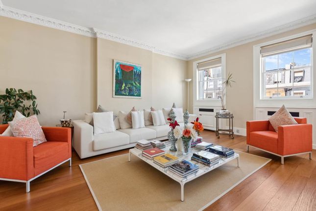 Thumbnail Flat to rent in Eaton Place SW1X, Belgravia