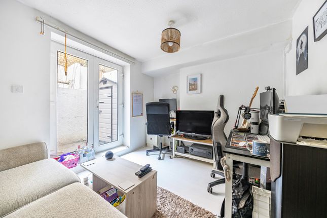 Flat for sale in Bath Street, Brighton, East Sussex